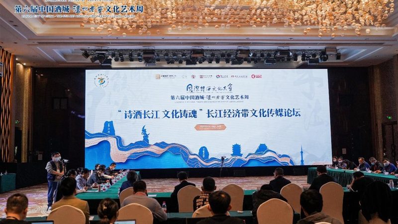 补光灯与常亮灯：一场被误解的照明博弈